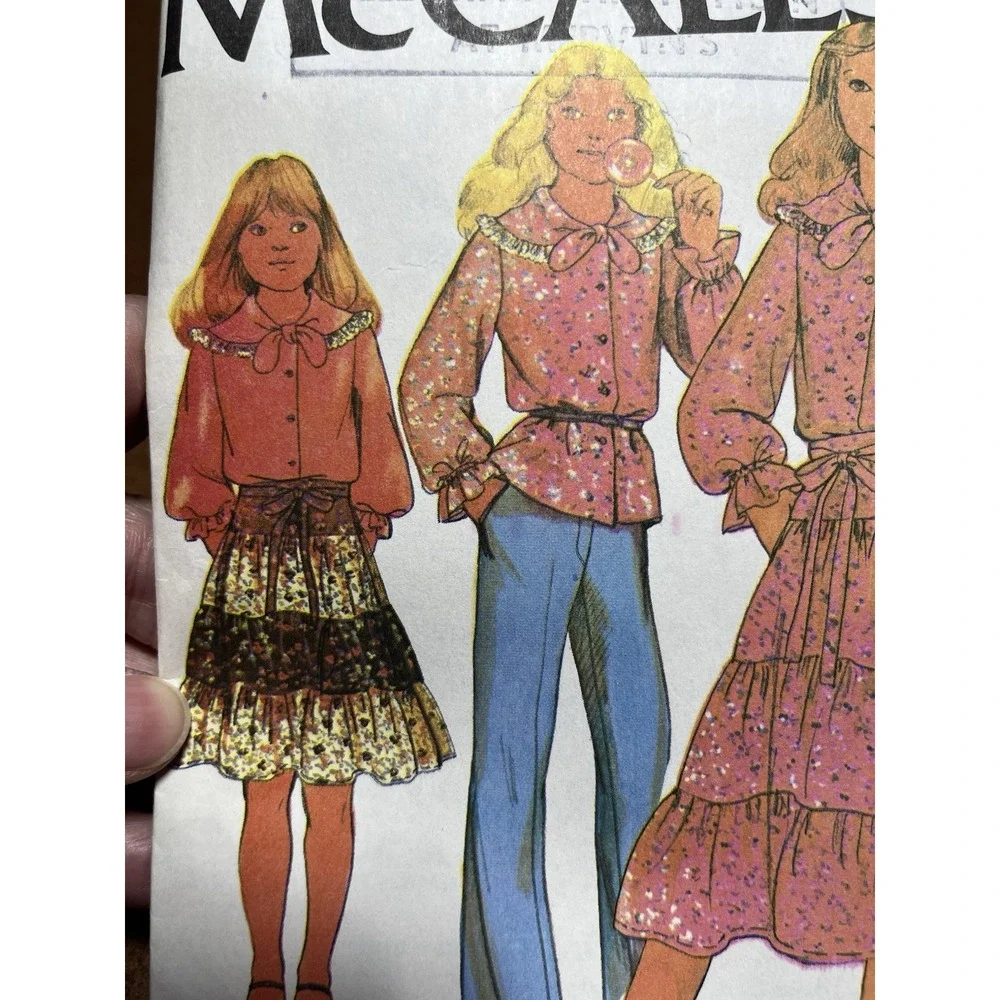 McCalls 6285 Girls Top And Skirt Size 10